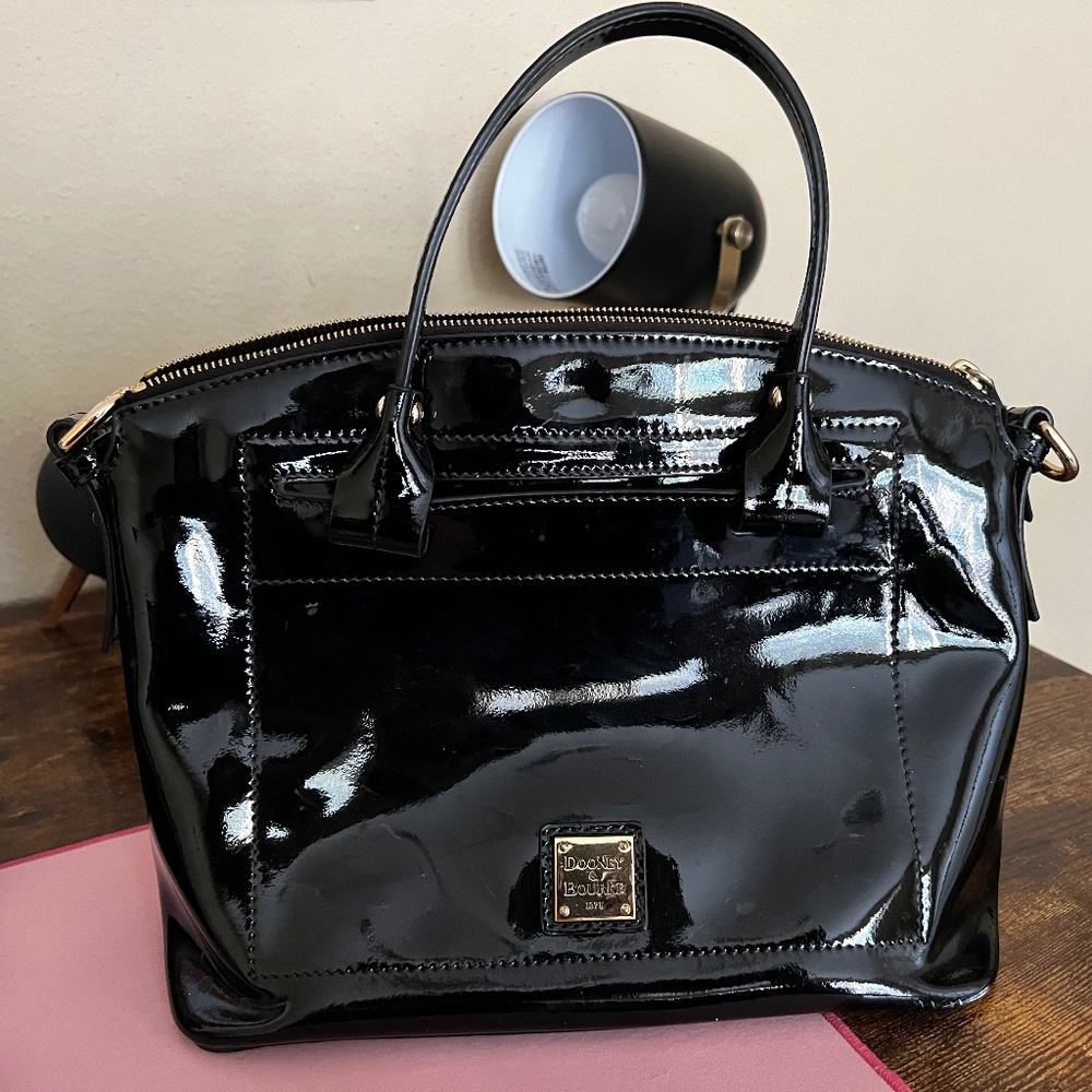 Dooney and Bourke Handbag